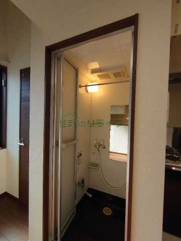 バス・シャワールーム　別部屋参考写真