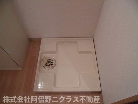 その他　内装は別部屋の参考写真です。