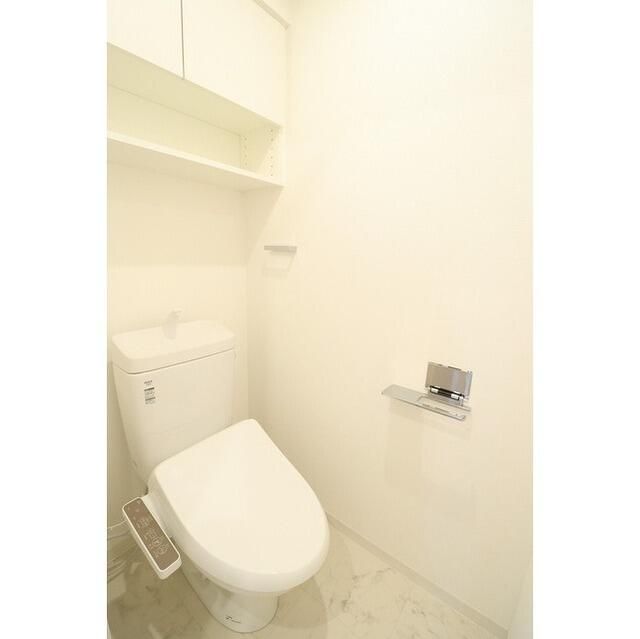 トイレ　落ち着いたトイレです