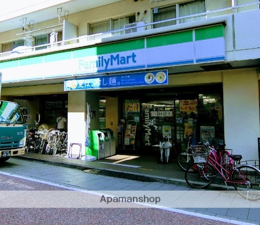 コンビニ　ファミリーマート北品川店（コンビニ）まで178m