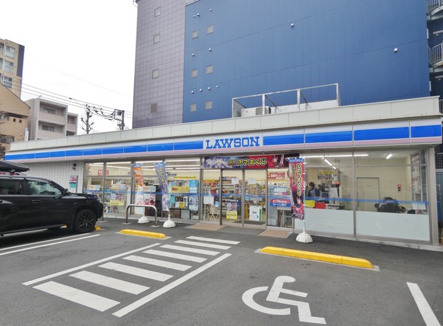 コンビニ　ローソン谷保駅北口店（コンビニ）まで181m
