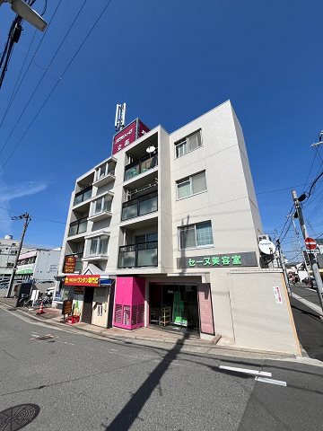 建物外観　きれいな外観です