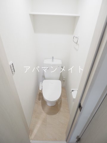 トイレ　ウォシュレット付き