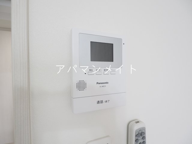 セキュリティ　TVモニターインターホン付きです