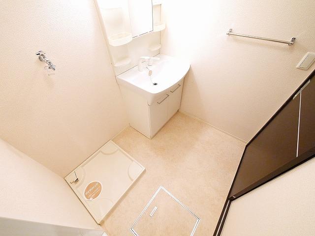 洗面設備　忙しい朝には欠かせない洗面所です