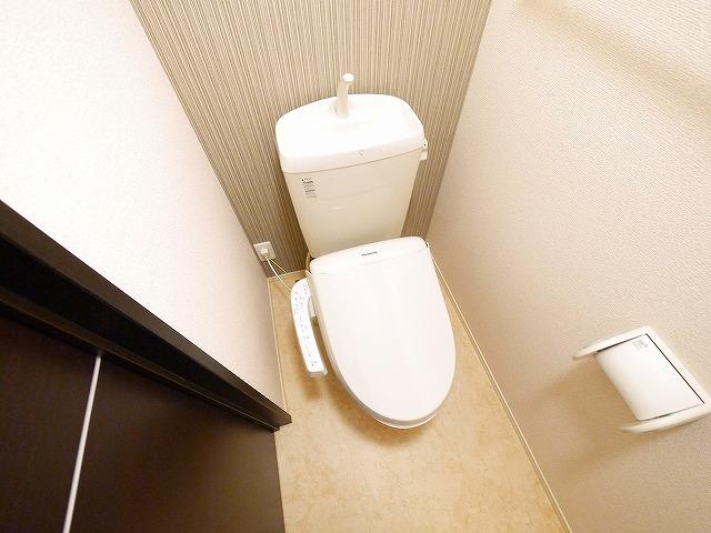 トイレ　トイレもきれいです