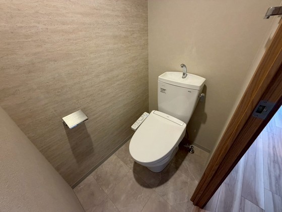 トイレ　※別部屋の写真です