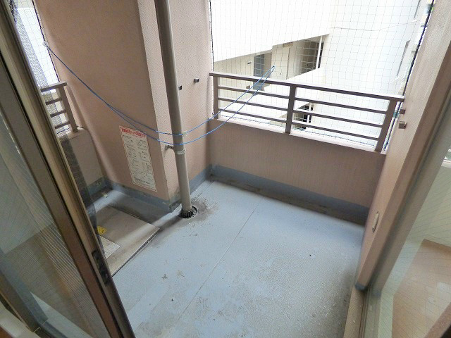 バルコニー　※写真と異なる場合現状優先。