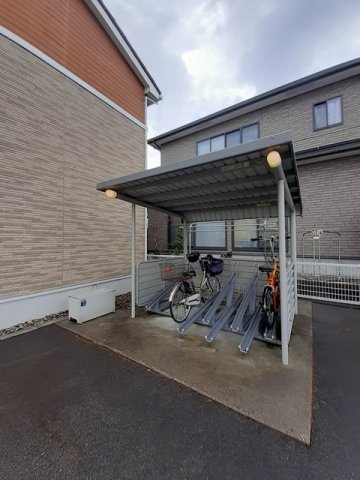 駐車場　駐車場完備です