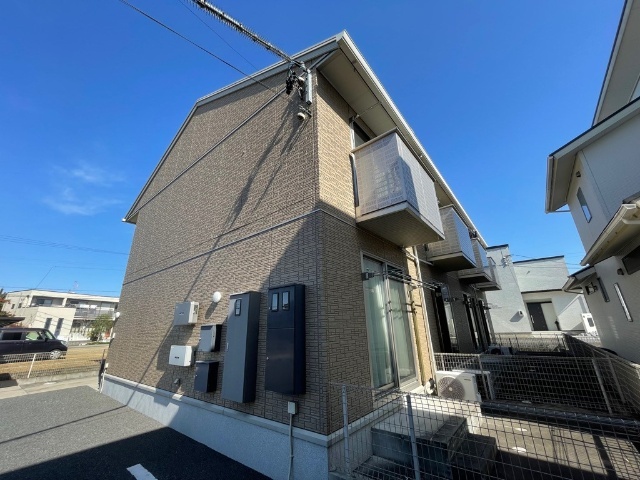 建物外観　大手ハウスメーカー製の物件で新生活を