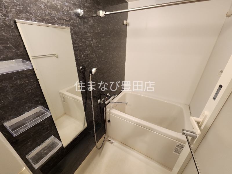 バス・シャワールーム　同型タイプ