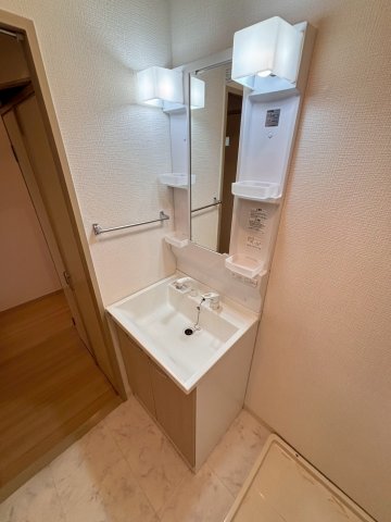 洗面設備　別号室の画像です。ご参考下さい
