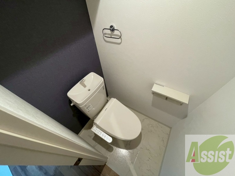 トイレ　こちらはトイレです。清潔感があり、安心して使用できます。