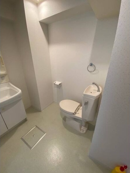 トイレ　※写真は類似です