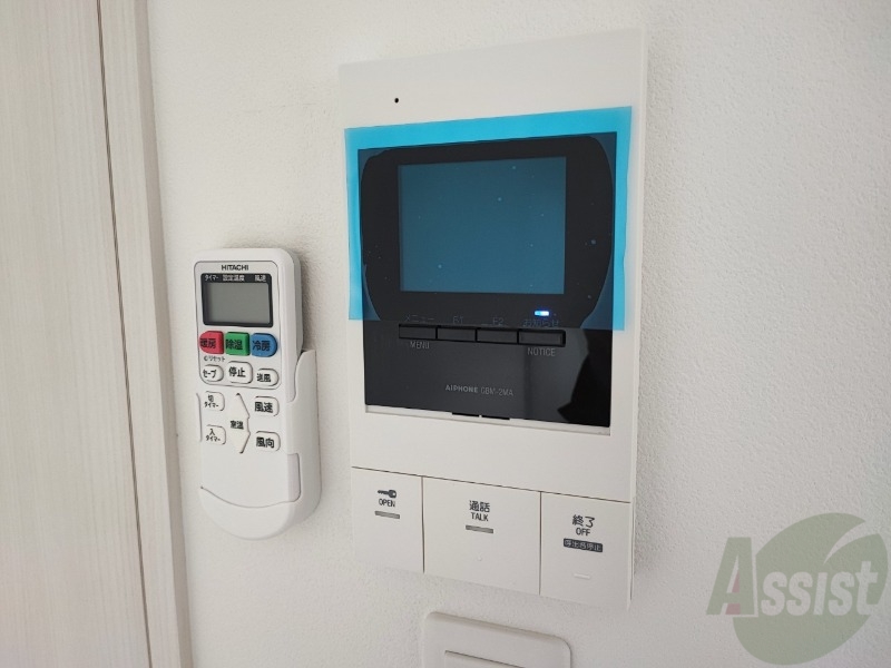 セキュリティ　ＴＶモニター付インターホンです。来客者の顔が見えるので安心！