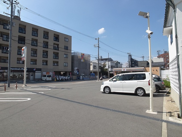 コンビニ　セブンイレブン富田林喜志町2丁目店（コンビニ）まで200m