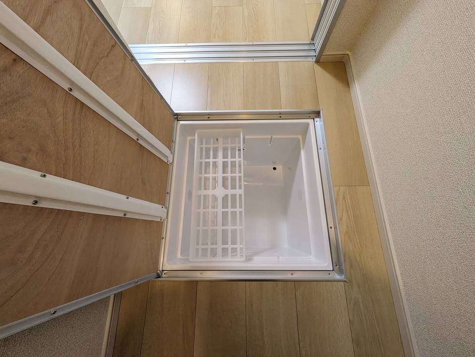収納　床下収納