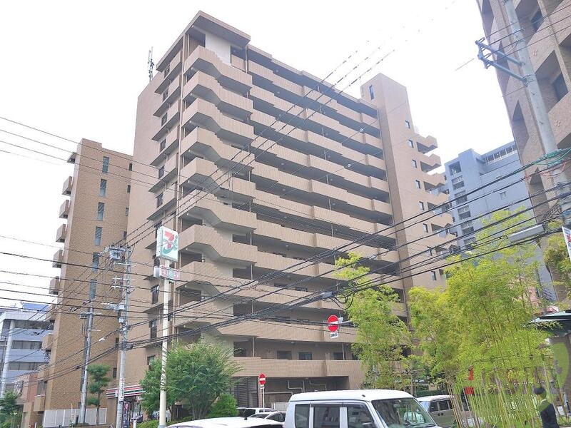 建物外観　吹田市垂水町【メゾンドール江坂】