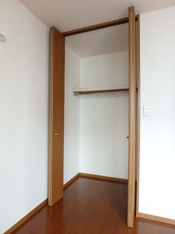 収納　図面と現状に相違がある場合には現状を優先
