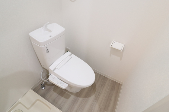 トイレ　※別部屋の写真です