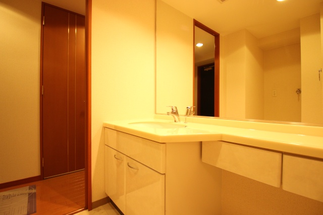洗面設備　他のお部屋の参考写真です。