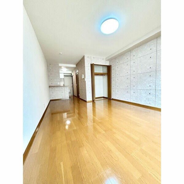 居室・リビング　同物件別部屋参考