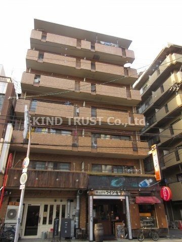 建物外観　外観は落ち着いています