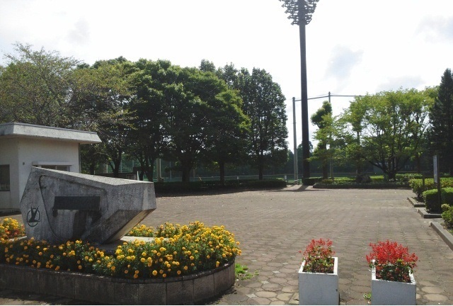 公園　富里中央公園（公園）まで2000m