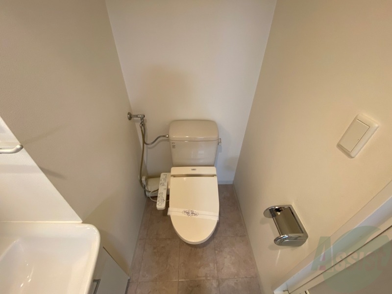 トイレ　ウォシュレット付きのトイレです。シャワートイレは日本の宝。