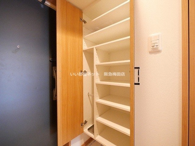 収納　※同仕様写真となります。
