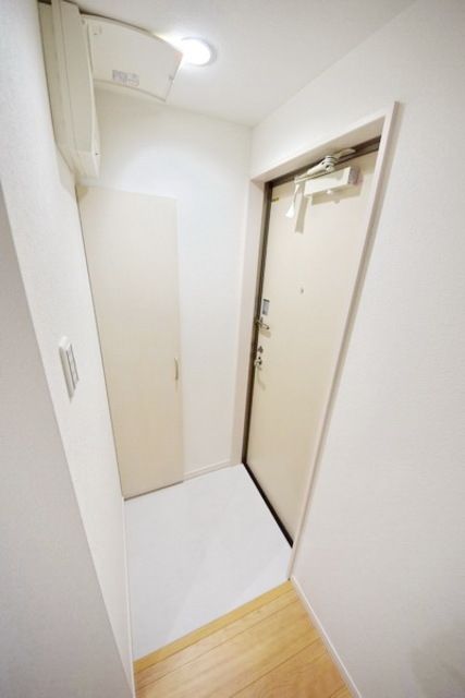 玄関　※同建物別室の参考写真です