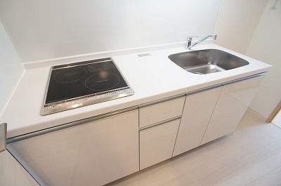 キッチン　参考写真（同物件別部屋）