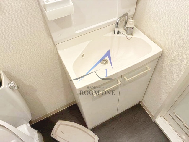 洗面設備　洗面台です。