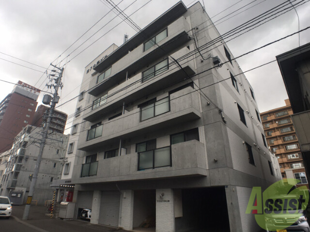 建物外観　札幌市中央区南１０条西「ｉｂｉｚａ中島公園」