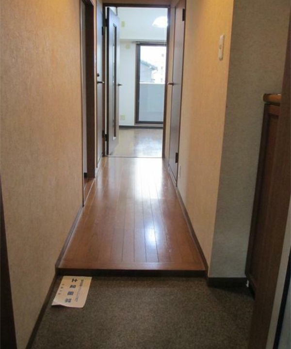 玄関　別部屋参考写真