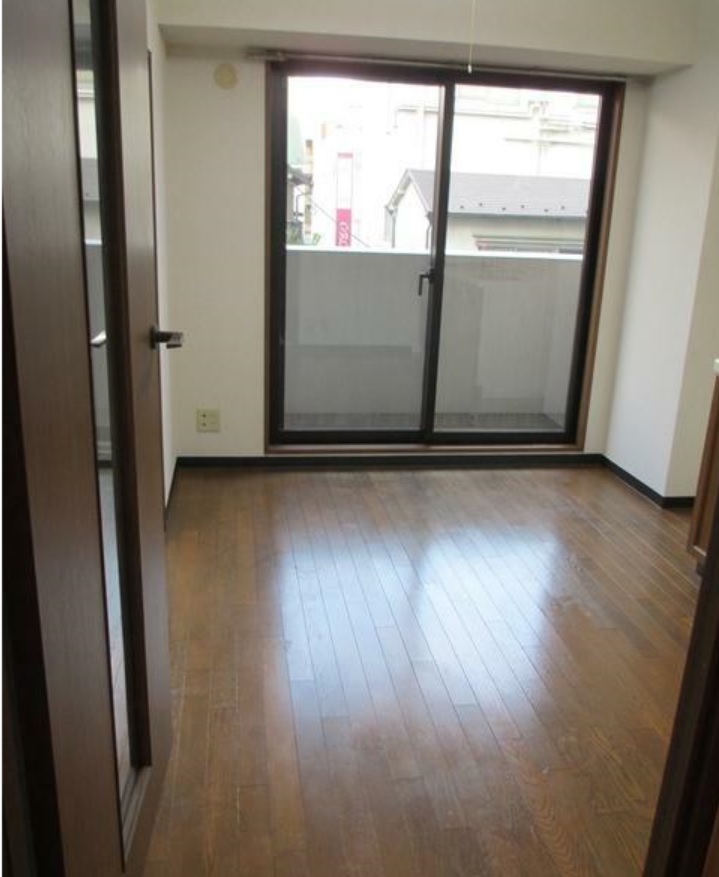居室・リビング　※別部屋参考写真