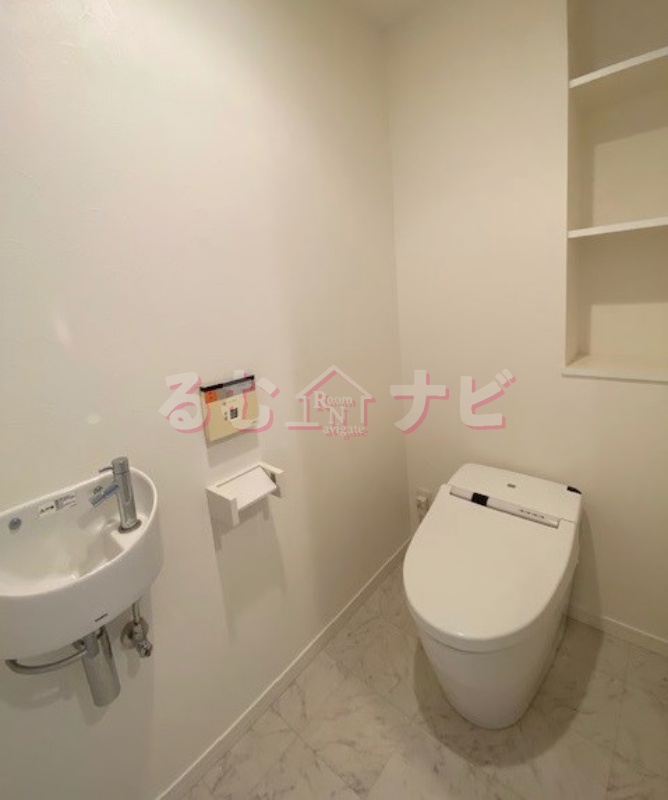 トイレ　コンパクトで使いやすいトイレです