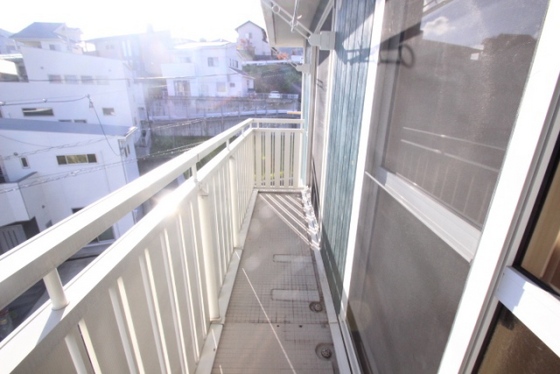 バルコニー　※別部屋の写真です