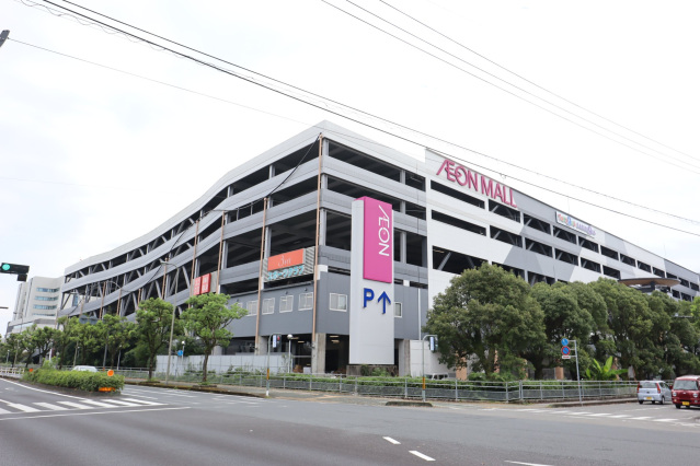 ショッピングセンター　イオンモール高知店（ショッピングセンター）まで1149m