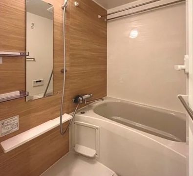 バス・シャワールーム　ゆったり過ごせるお風呂です