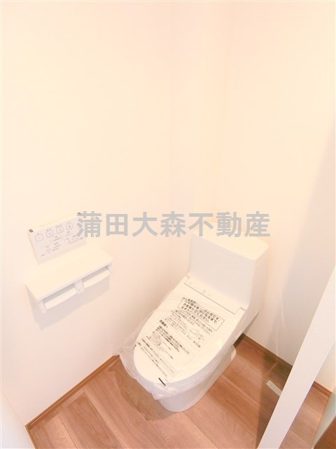 トイレ　トイレ　温水洗浄便座