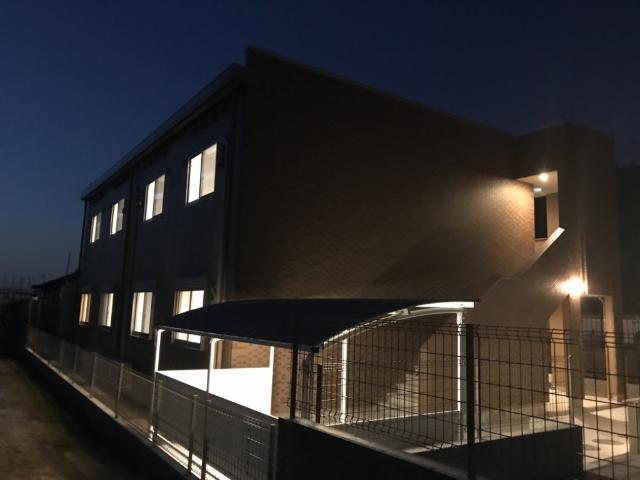 建物外観　外観写真（昼）