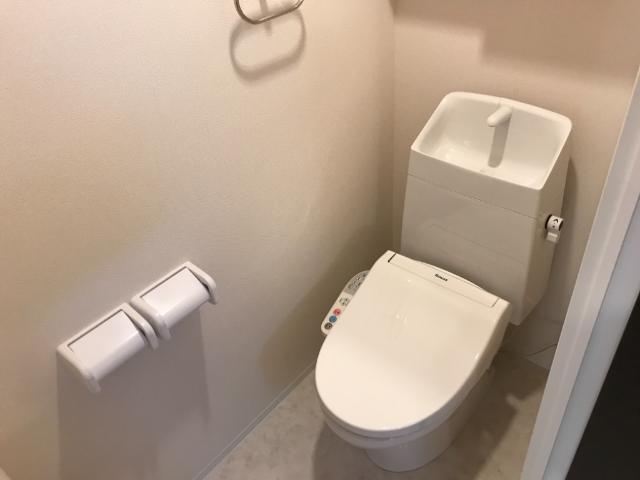 トイレ　シャワー付トイレ