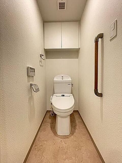 トイレ　（別タイプ参考写真）スカイコート板橋本町II　板橋区宮本町