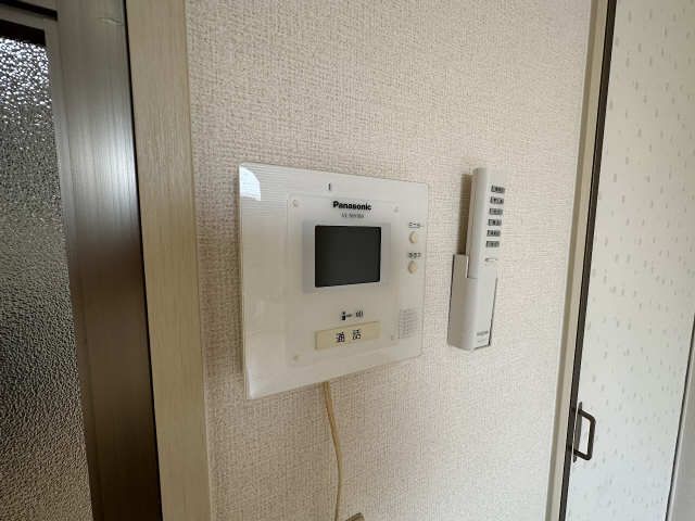 セキュリティ　来訪者を確認出来るモニターホン付き