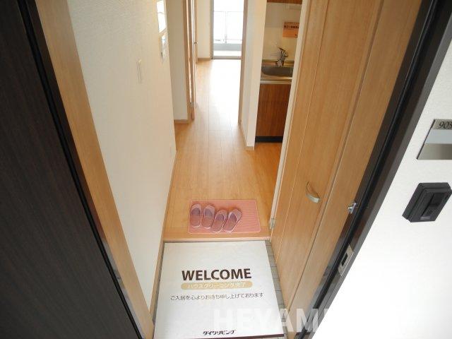 玄関　※同間取りの別の階のお部屋の写真です※