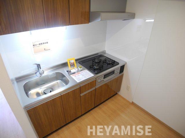 キッチン　※同間取りの別の階のお部屋の写真です※