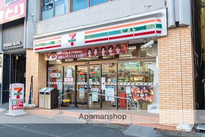 コンビニ　セブン－イレブン亀戸駅前店（コンビニ）まで212m