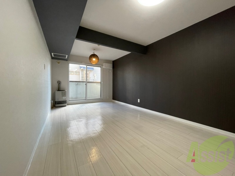 居室・リビング　広くてキレイなお部屋が広がっていて、充実した生活が送れそう。