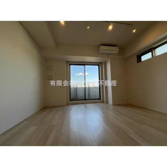 居室・リビング　同タイプ別部屋参考写真